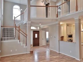 211  Moss Hill Road , Irving Texas 75063