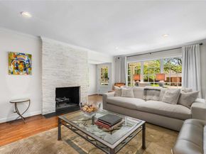 6841  Joyce Way , Dallas Texas 75225