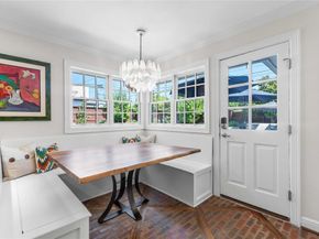 6841  Joyce Way , Dallas Texas 75225