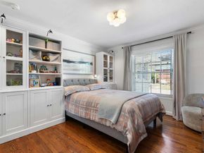 6841  Joyce Way , Dallas Texas 75225