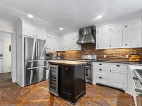 6841  Joyce Way , Dallas Texas 75225