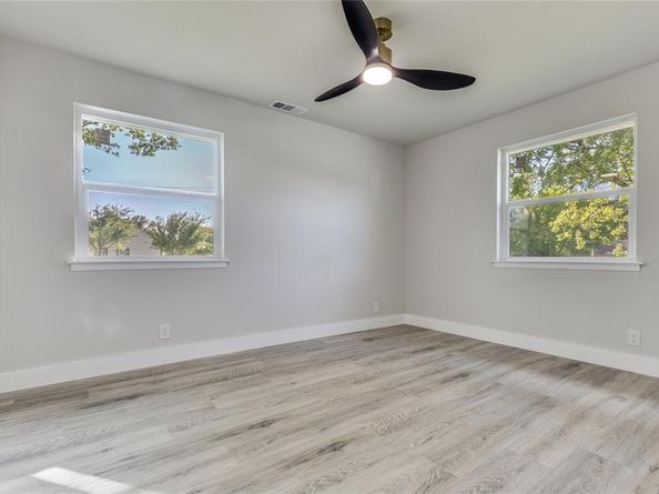 14234  Queens Chapel Road , Farmers Branch Texas 75234