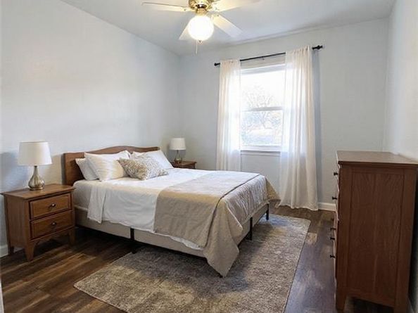 604  Bayless Drive , Euless Texas 76040