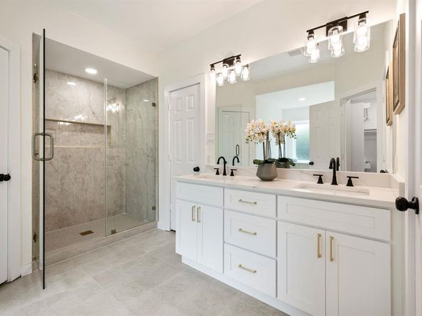 425  Marseille Drive , Hurst Texas 76054