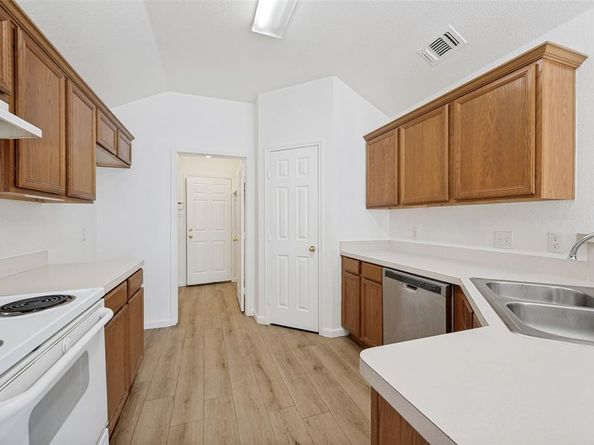 308  Rock Hill Drive , Crowley Texas 76036