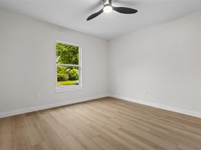 3216  Sharon Street , Dallas Texas 75211