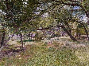 2701  Stark Street , Fort Worth Texas 76112
