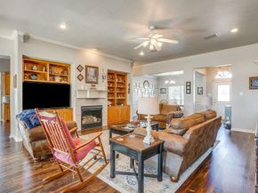 801  Creek Hollow Lane , Fort Worth Texas 76131