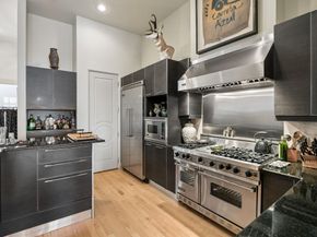 724  Grove Street , Fort Worth Texas 76102