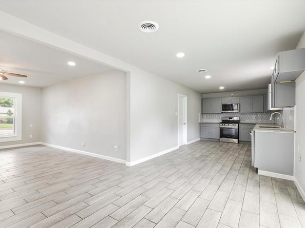 13634  Pyramid Drive , Farmers Branch Texas 75234