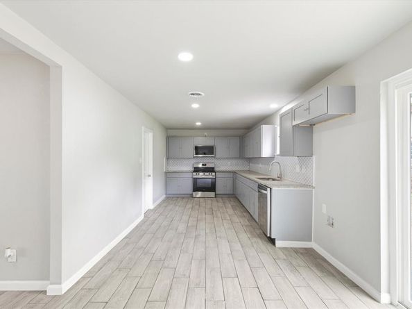 13634  Pyramid Drive , Farmers Branch Texas 75234