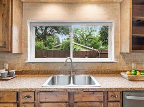 421  Crosstimber Drive , Hurst Texas 76053