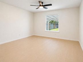 325  Juniper Drive , Arlington Texas 76018