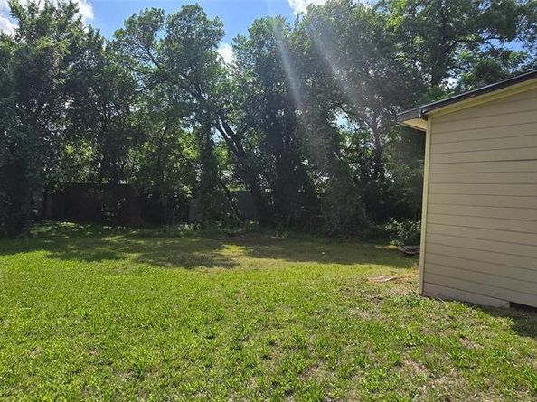 3519  Parnell Street , Dallas Texas 75215