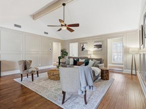 205  Circleview Drive N, Hurst Texas 76054