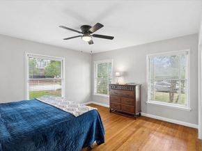 206 S Davis Drive , Arlington Texas 76013