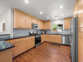 3993  Park Lane , Dallas Texas 75220