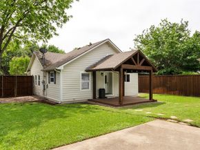 3993  Park Lane , Dallas Texas 75220
