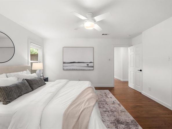 3993  Park Lane , Dallas Texas 75220