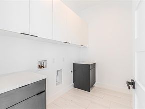 4319  Sylvester Street , Dallas Texas 75219