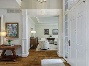 17  Ashton Court , Dallas Texas 75230
