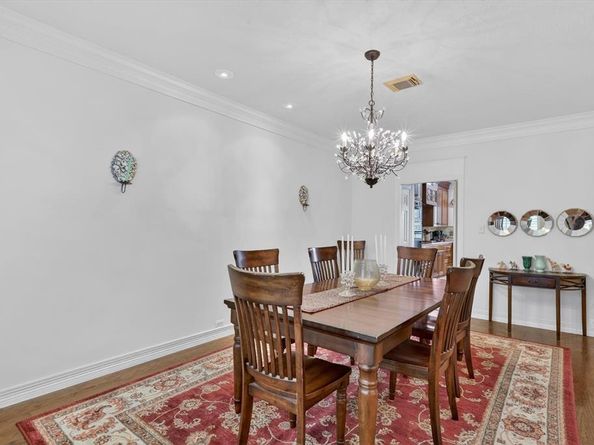 5059  Golden Lane , Fort Worth Texas 76123
