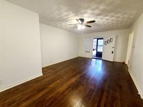 11040  Wyatt Street , Dallas Texas 75218