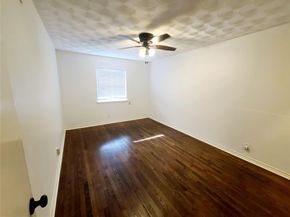 11040  Wyatt Street , Dallas Texas 75218