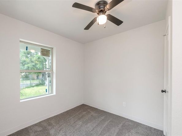 3924  Dismount Street , Dallas Texas 75211