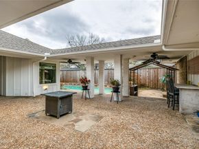 7148  Roundrock Road , Dallas Texas 75248