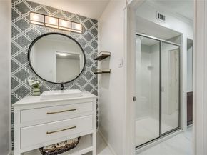 7148  Roundrock Road , Dallas Texas 75248