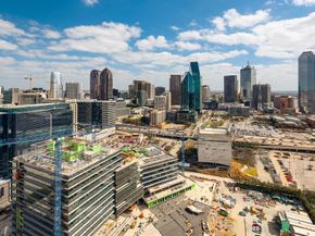 2430  Victory Park Lane  3203, Dallas Texas 75219