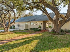 421 W Hazelwood Drive , Fort Worth Texas 76107