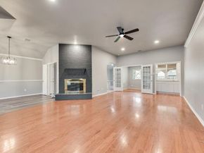 600 N Chattey Road , DeSoto Texas 75115