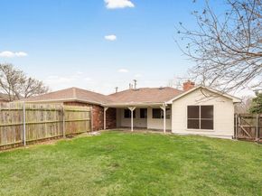 600 N Chattey Road , DeSoto Texas 75115