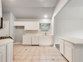 600 N Chattey Road , DeSoto Texas 75115