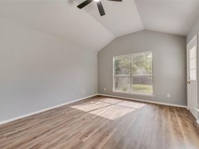 600 N Chattey Road , DeSoto Texas 75115