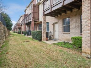 1459  Chase Lane , Irving Texas 75063