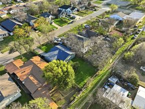 1044 E Cantey Street , Fort Worth Texas 76104