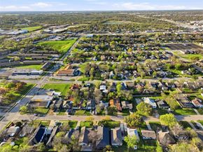 1044 E Cantey Street , Fort Worth Texas 76104