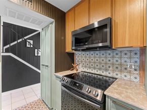 7125  Fair Oaks Avenue  12, Dallas Texas 75231