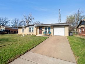 1616  Grantland Circle , Fort Worth Texas 76112