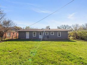 1616  Grantland Circle , Fort Worth Texas 76112