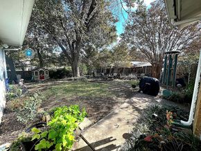 1218  Merrimac Trail , Garland Texas 75043