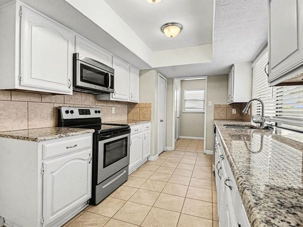 905  Stone Trail Drive , Plano Texas 75023