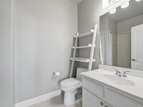 722 E 1st Street , Fort Worth Texas 76102