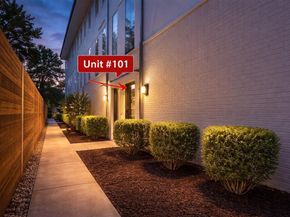 2016 N Fitzhugh Avenue  101, Dallas Texas 75204