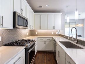 2016 N Fitzhugh Avenue  101, Dallas Texas 75204