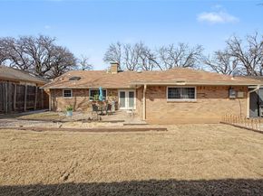 3912  Double Tree Trail , Irving Texas 75061