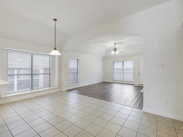 704  Darlington Trail , Fort Worth Texas 76131